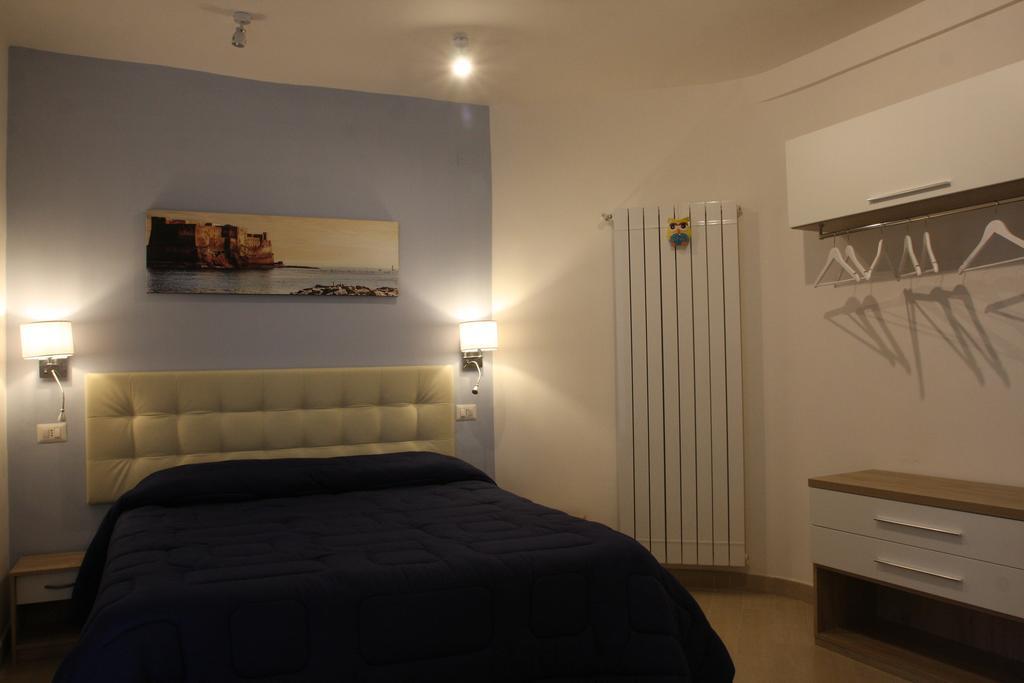 Base Mergellina Couette-café Naples