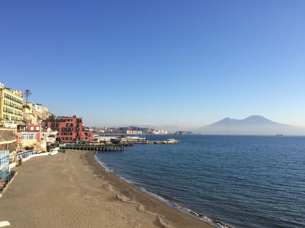 Base Mergellina Bed and breakfast 3*